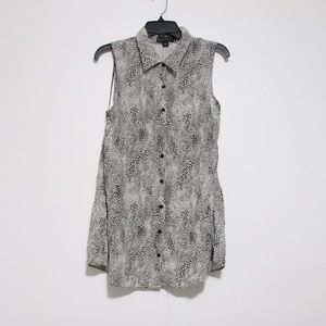Forever 21 Animal Printed Sleeveless Blouse